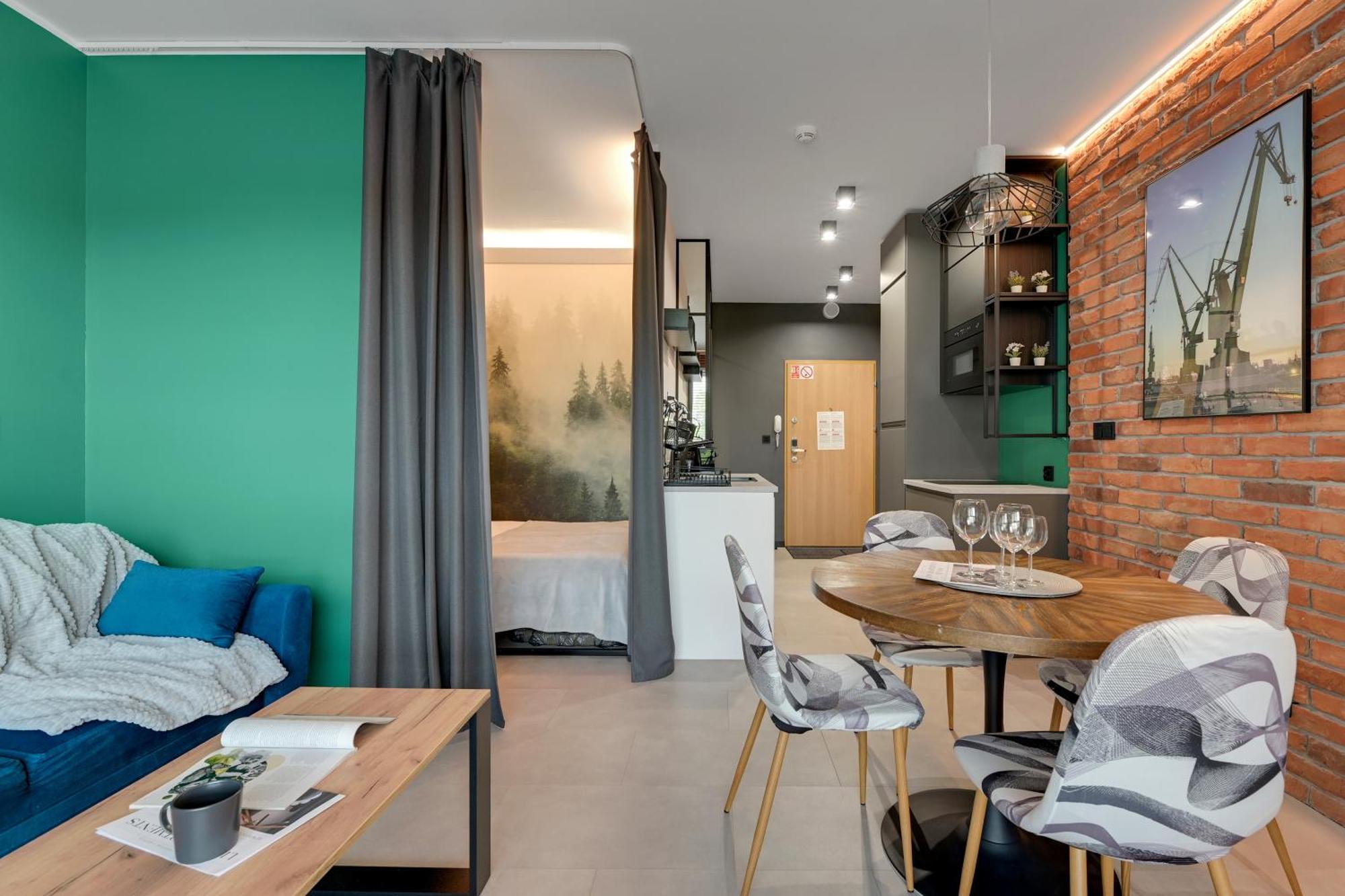 Apartment Hellogdansk Walowa With Parking By Lion Danzig